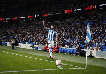 Ni la llave maestra logra abrir la cerradura romana