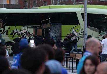 Al menos tres detenidos y un herido en los altercados previos al Real Sociedad - Roma