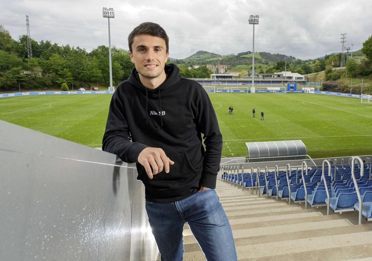 Ander Guevara, tras once años en Zubieta, abandona la Real y recala en el Deportivo Alavés.