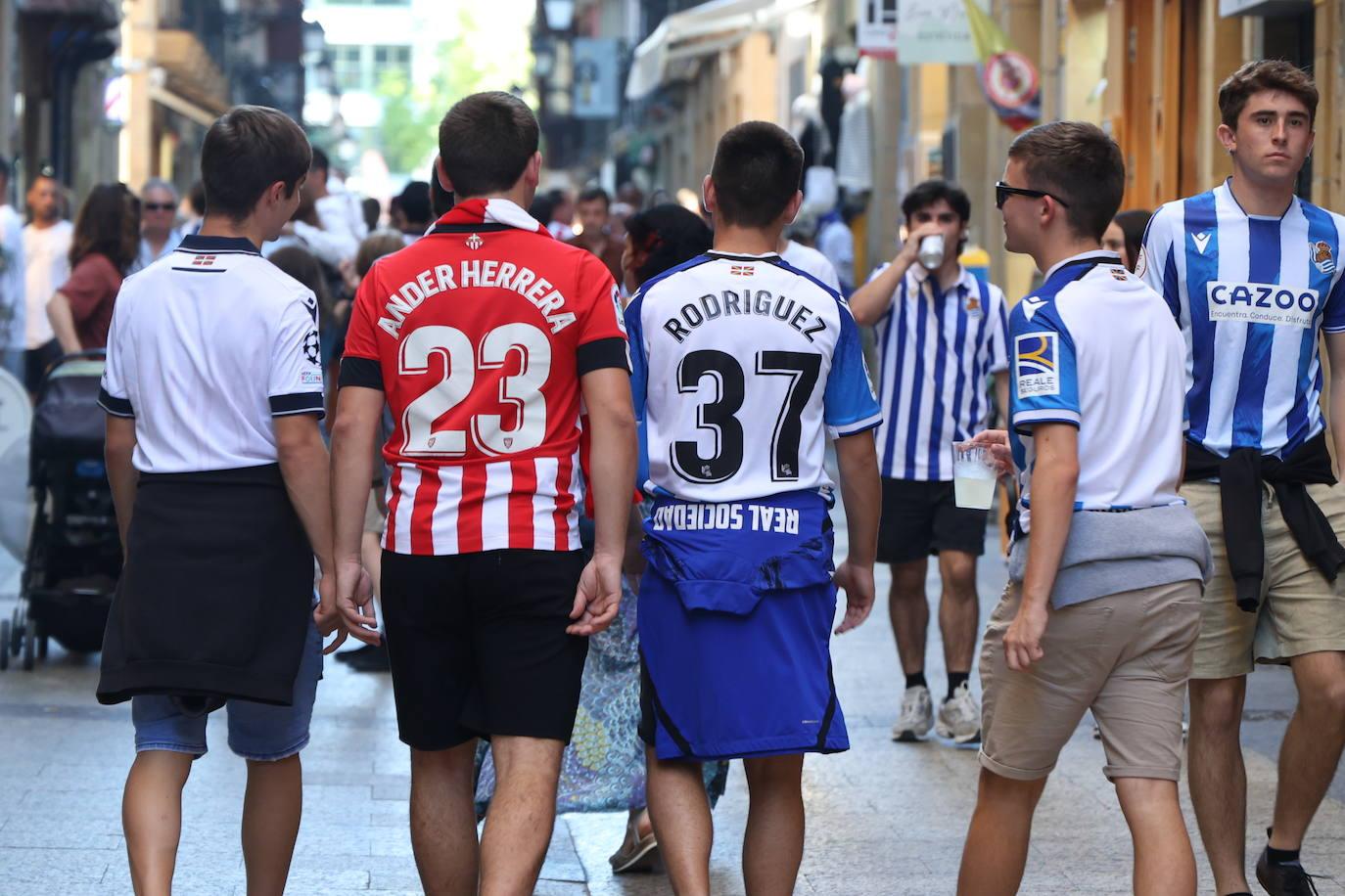 Ambiente magnífico en la previa del Real Sociedad-Athletic
