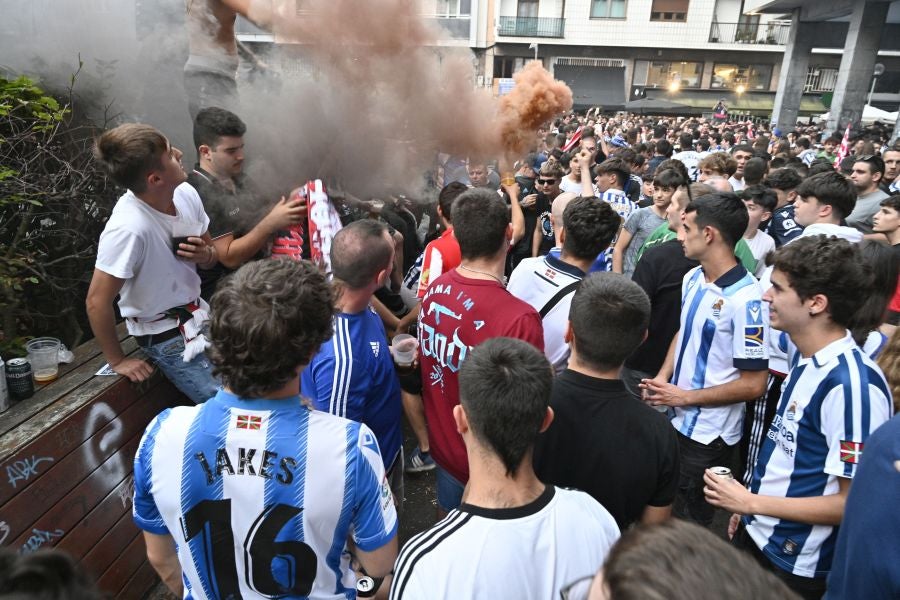 Ambiente magnífico en la previa del Real Sociedad-Athletic