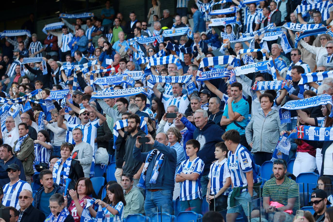 Búscate en las gradas del Reale Arena