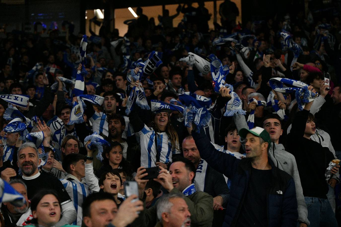 La mejores imágenes del Real Sociedad - Benfica