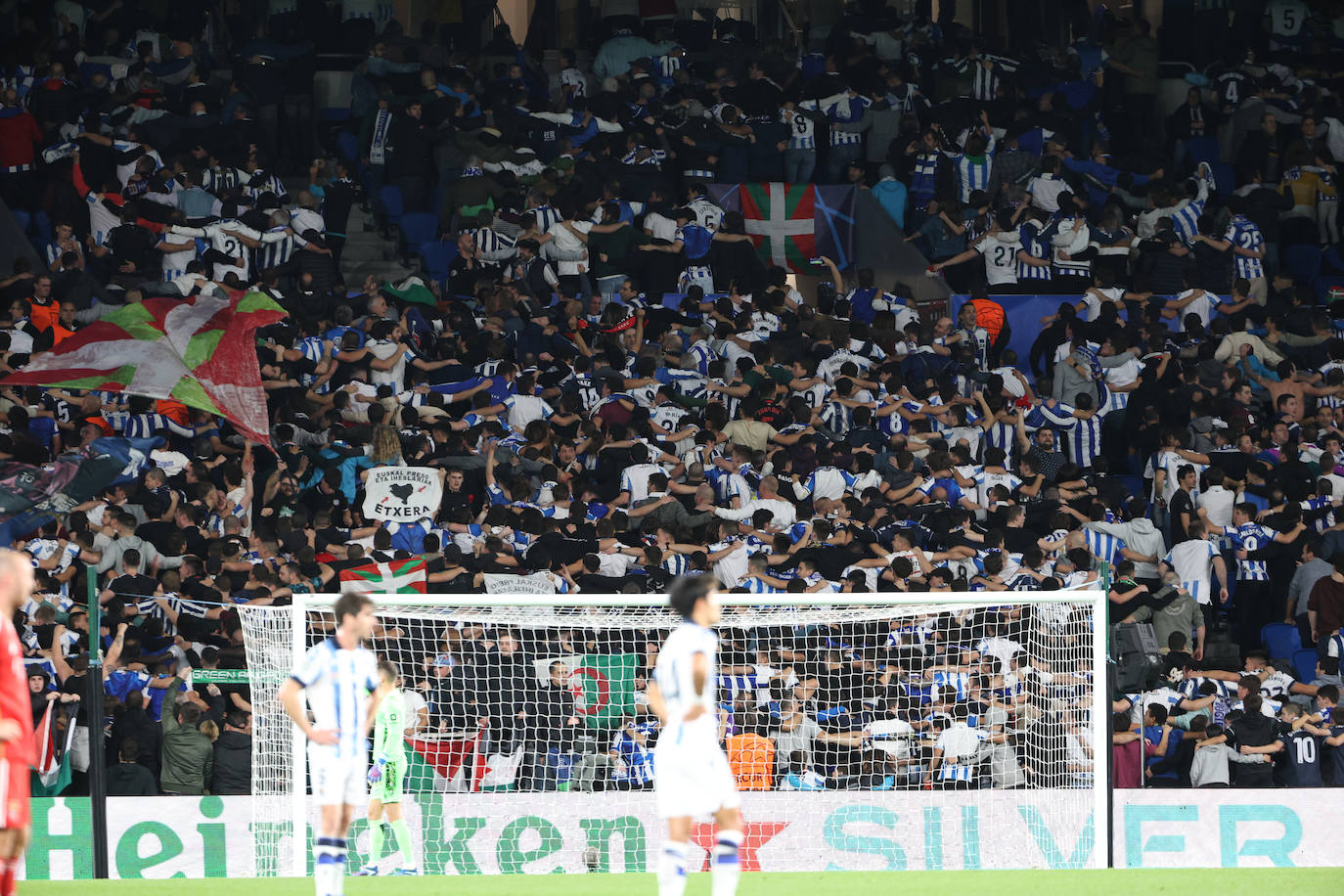 La mejores imágenes del Real Sociedad - Benfica