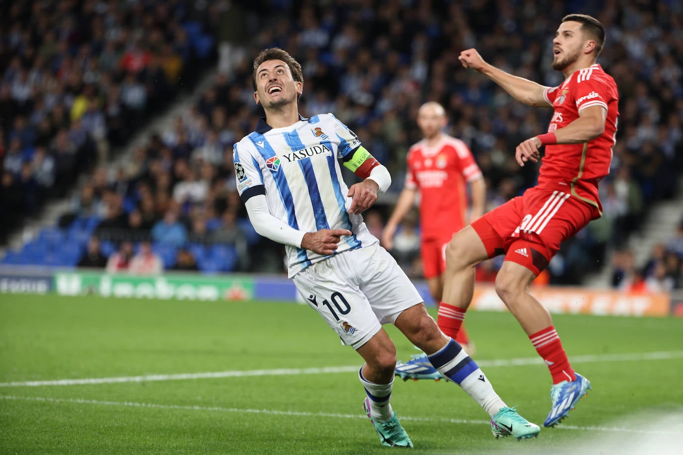 La mejores imágenes del Real Sociedad - Benfica