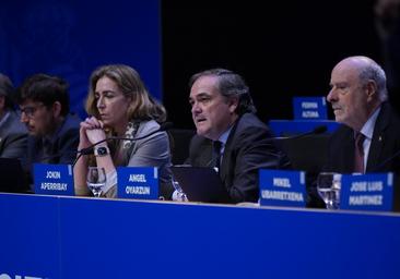 Aperribay presenta su boceto de la Real del futuro