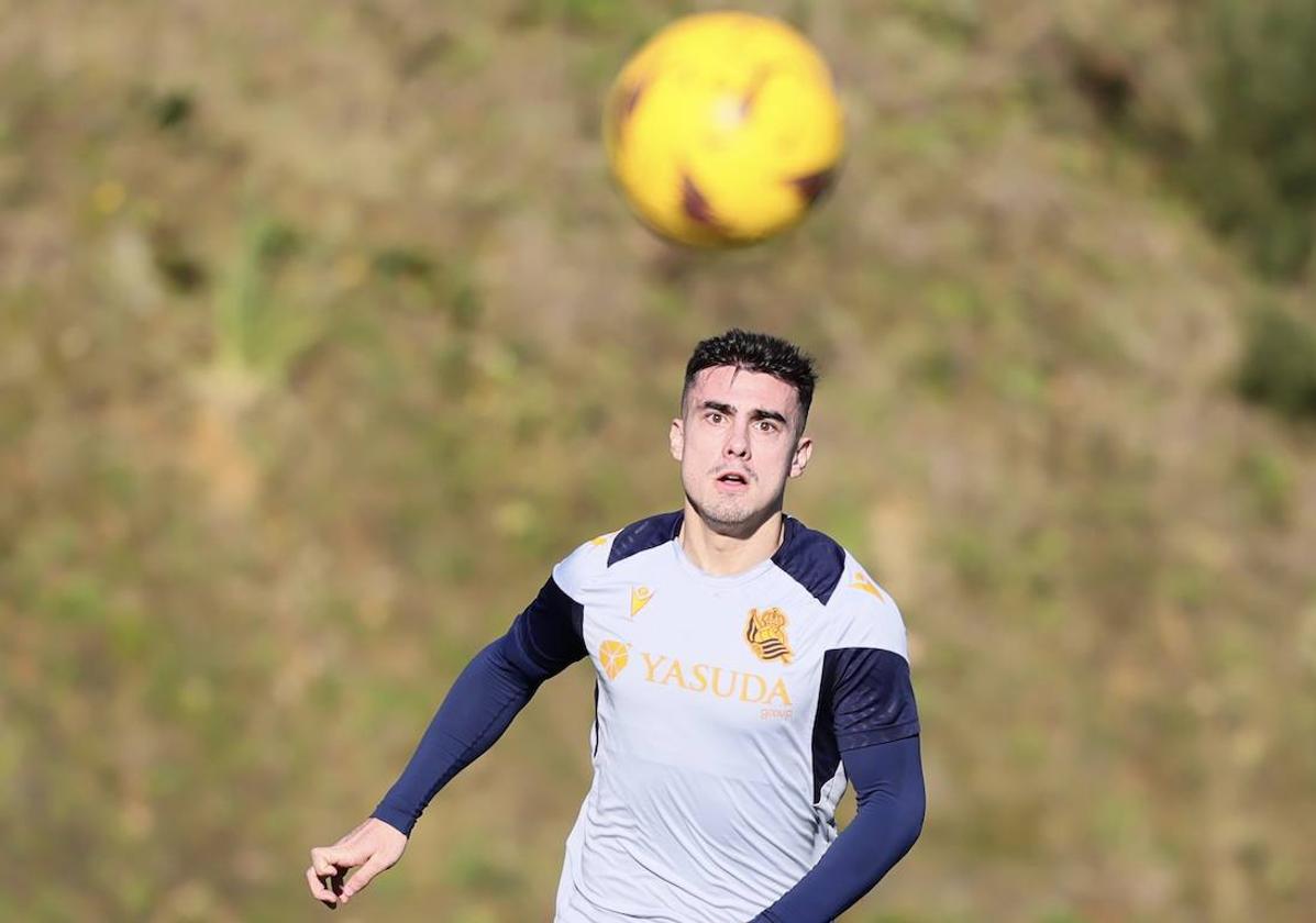 Barrenetxea se ha ejercitado con normalidad en el entrenamiento de este sábado en Zubieta.