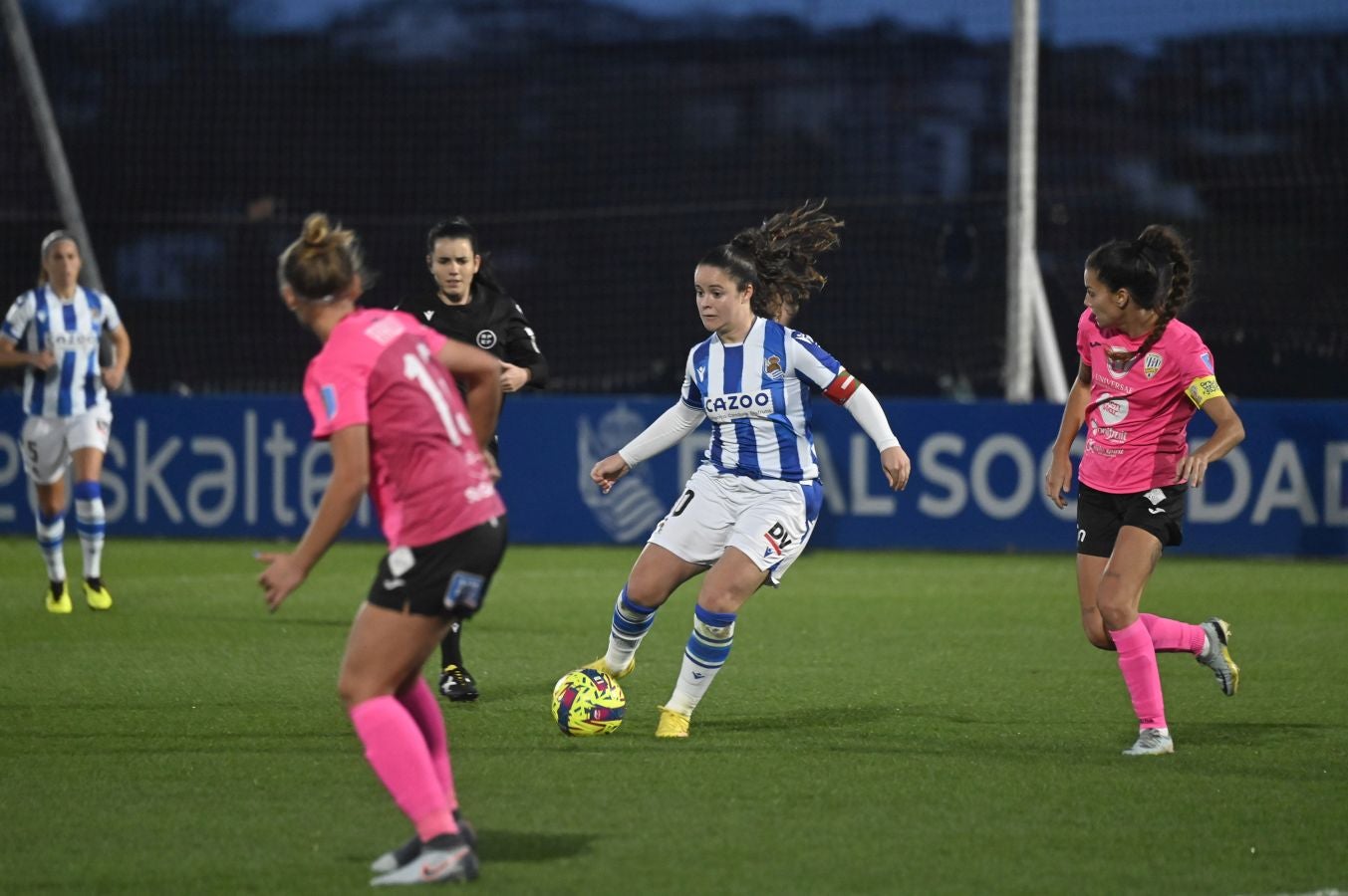 Fotos: Real Sociedad 2 - Alhama 1