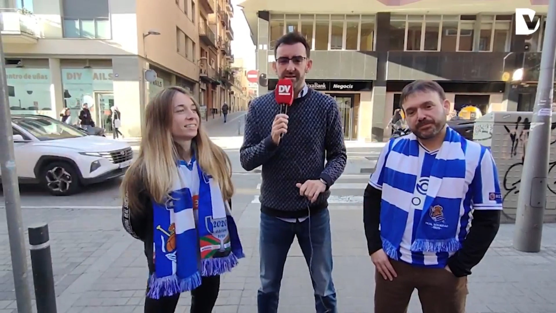 La afición txuri-urdin, en Barcelona: «Van a meter Brais, Sorloth y Le Normand»