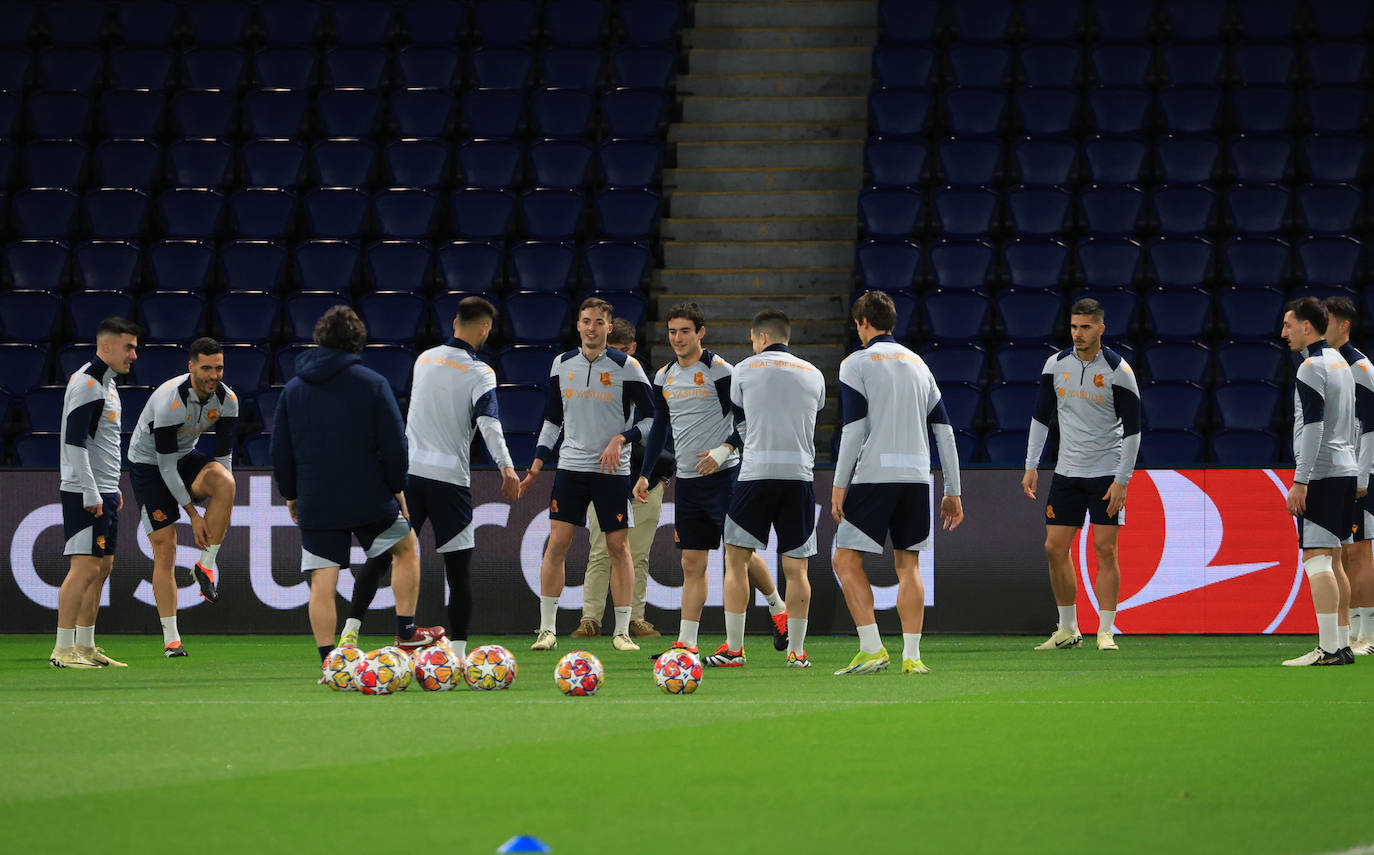 Las imágenes del entrenamiento de la Real Sociedad en el Parque de los Príncipes