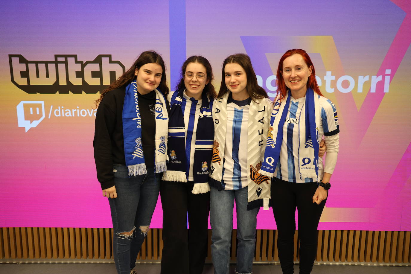 Garazi Larrainzar, Uxue Borges, Zuriñe Barrante y Arantza Ruiz.