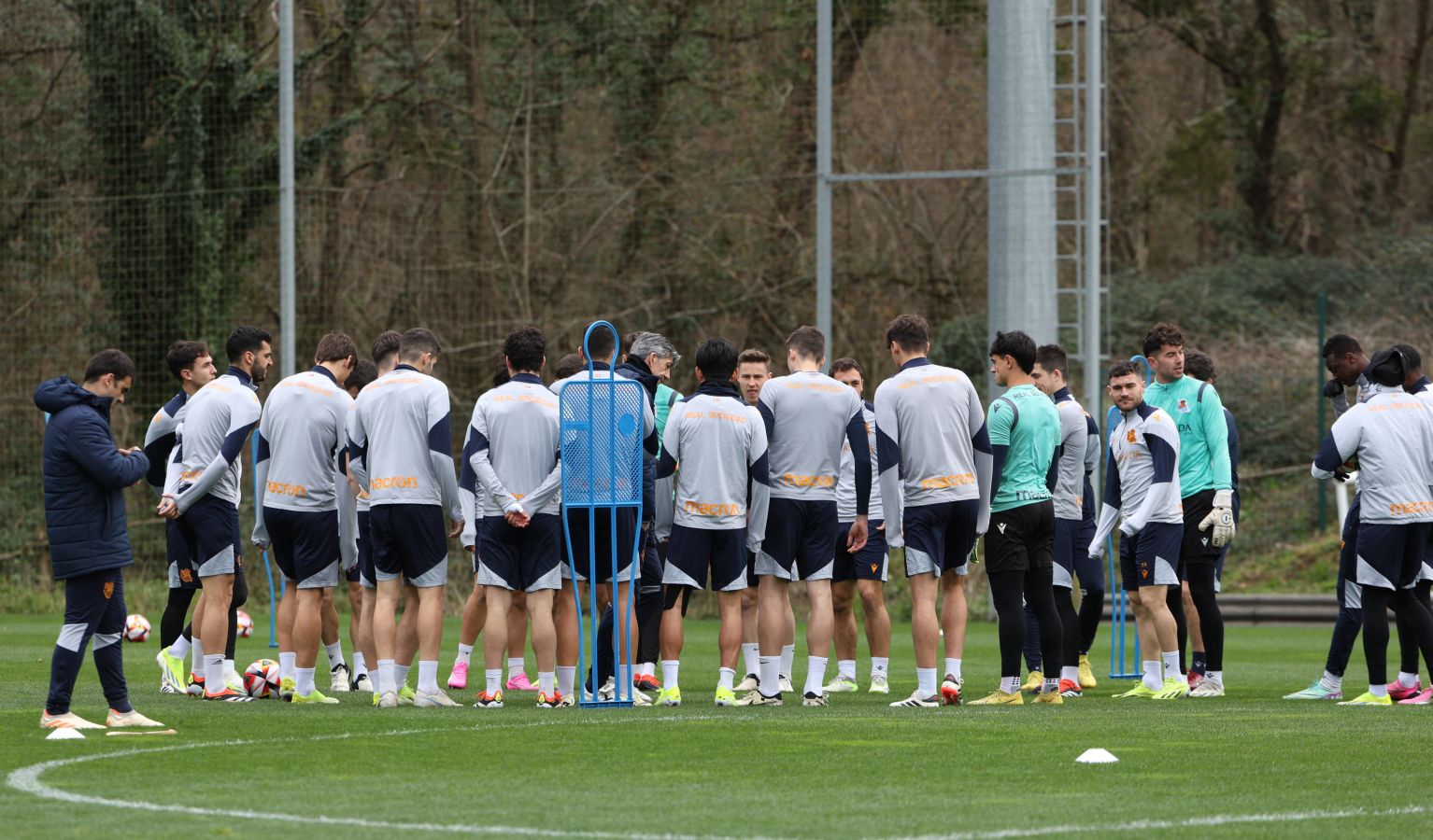 El último entrenamiento de la Real, en imágenes