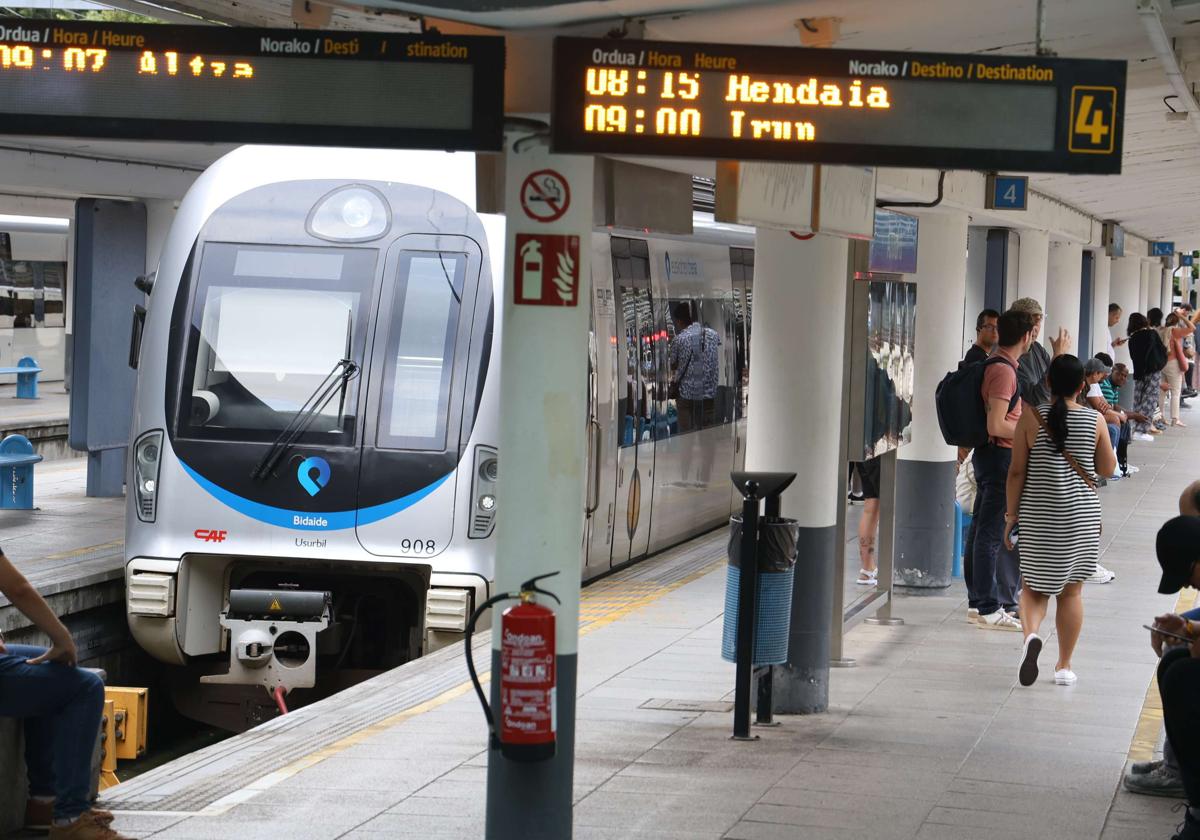El aviso de Euskotren que tranquilizará a los seguidores de la Real que vayan en Topo al partido de Copa ante el Mallorca