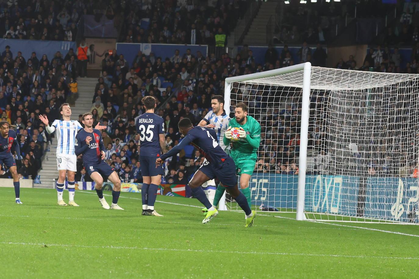 Las mejores imágenes del Real Sociedad - PSG