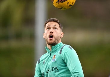 La Real Sociedad denuncia insultos a Remiro en Getafe