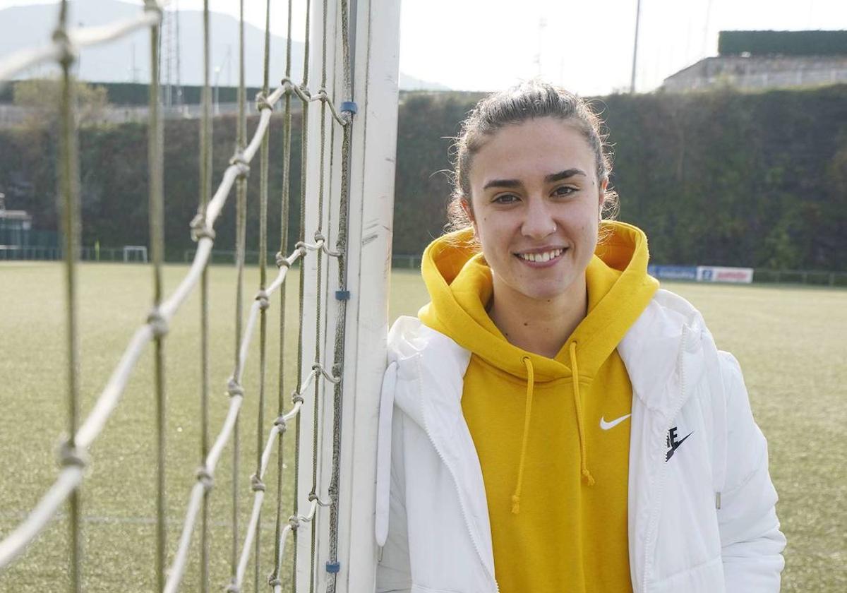 Nahikari García posa en las instalaciones de Zubieta en su etapa en la Real Sociedad