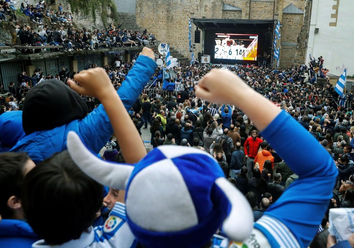 Todo listo para celebrar el título copero