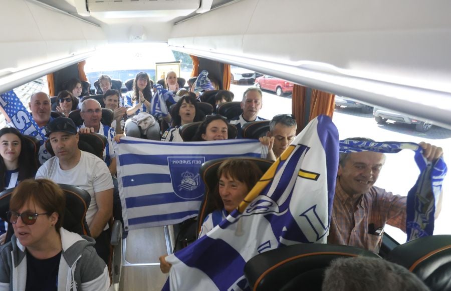 La afición txuri-urdin parte hacia Zaragoza