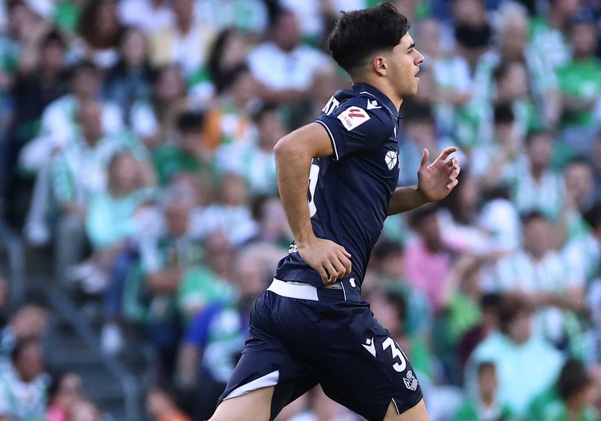 Jon Martin, sobre el césped del Villamarín en su debut del domingo.