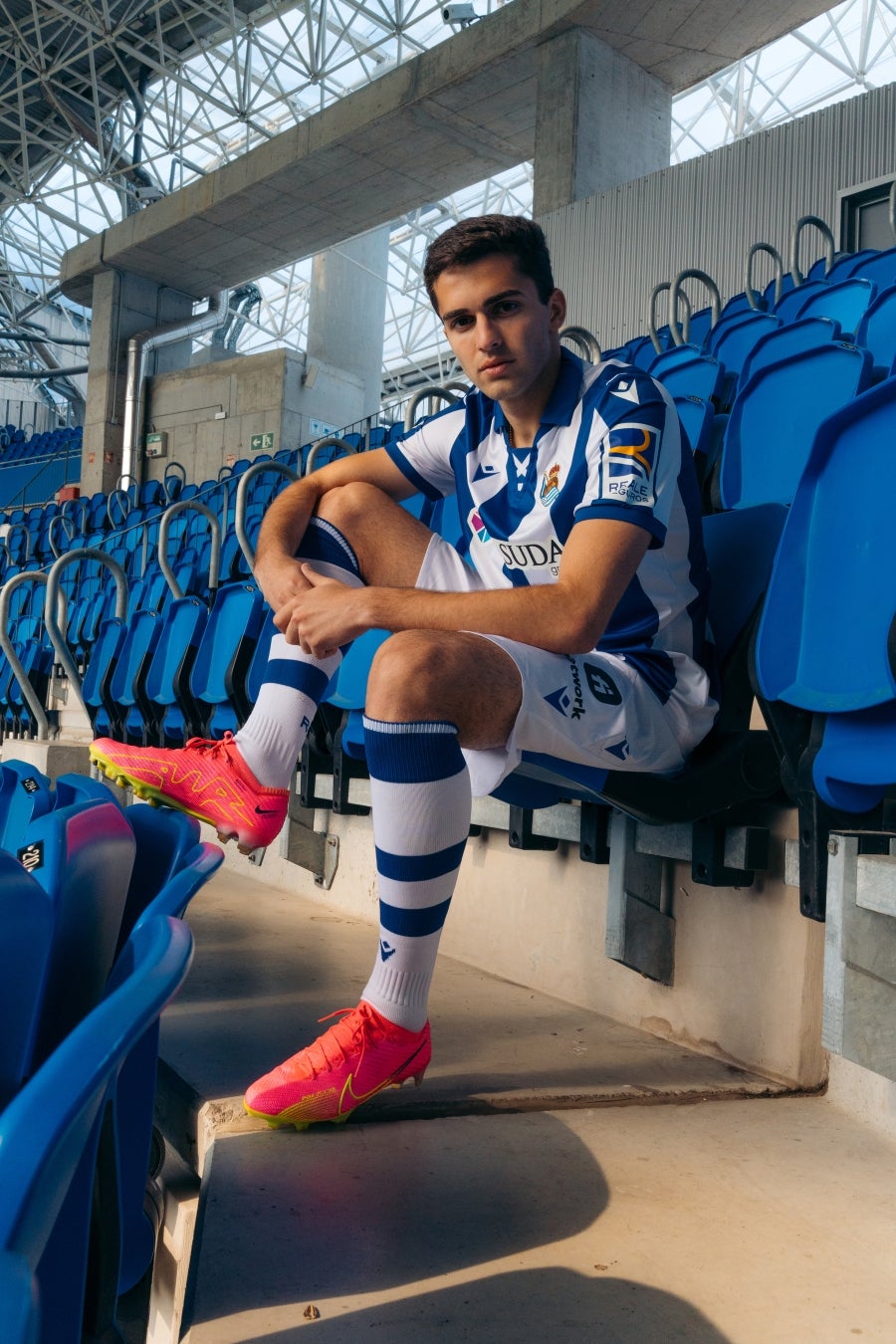 Así es la nueva equipación de la Real Sociedad