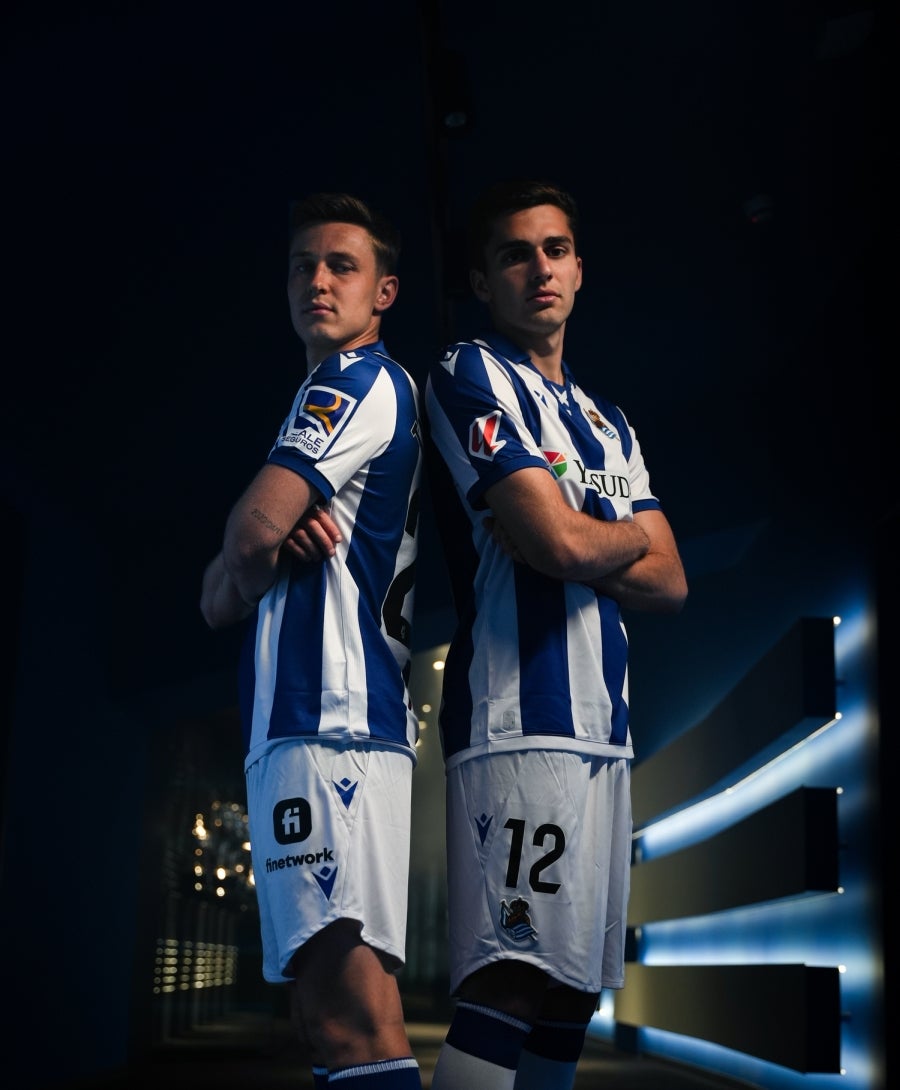 Así es la nueva equipación de la Real Sociedad