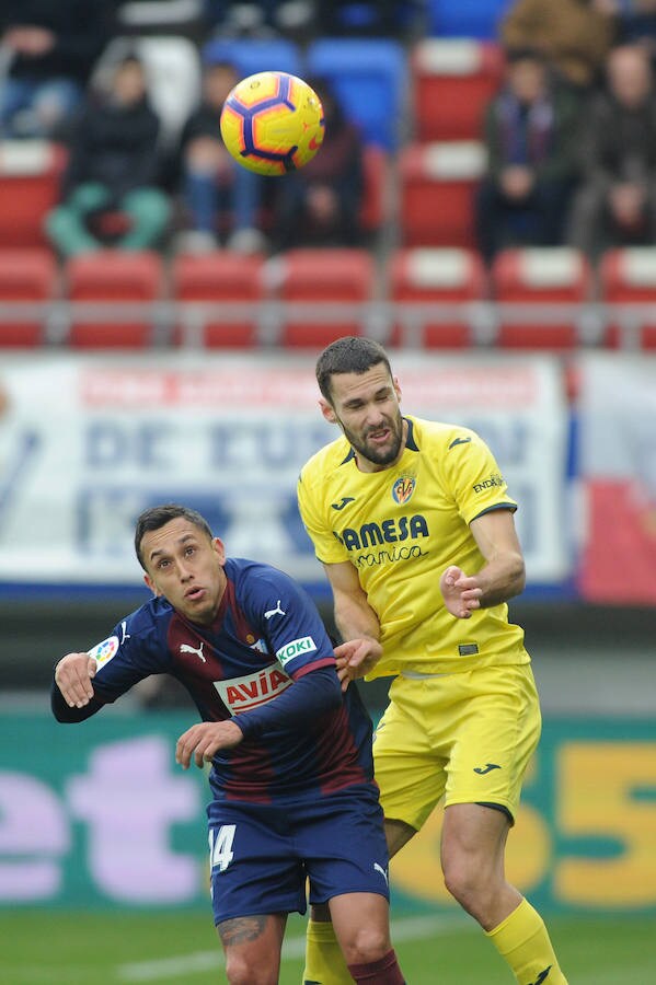 Las mejores imágenes del encuentro entre el Eibar y el Villarreal en Ipurua.