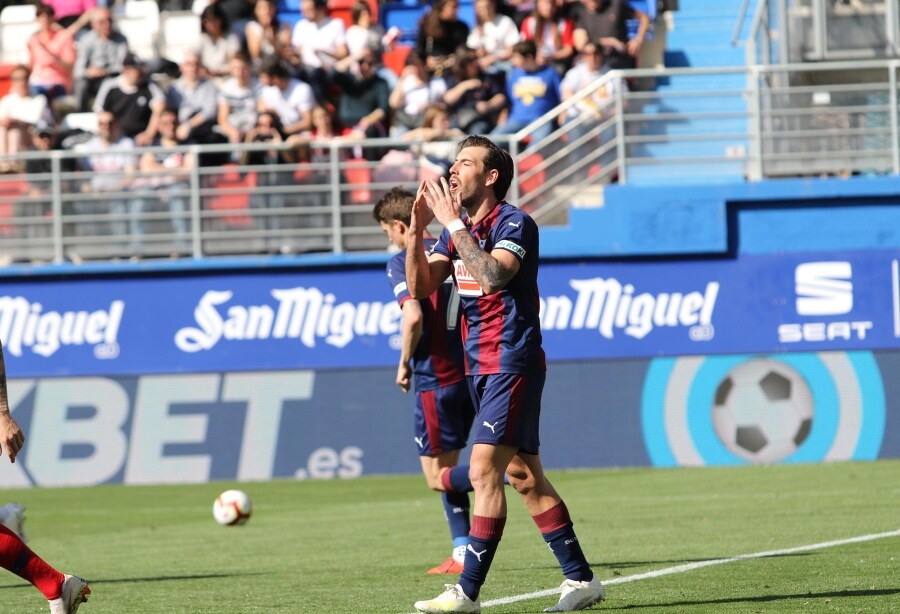 Si no fue ni a la tercera ni a la cuarta, el Eibar espera que a la quinta sí sea capaz de impedir que el Atlético de Madrid se vaya de Ipurua victorioso. 