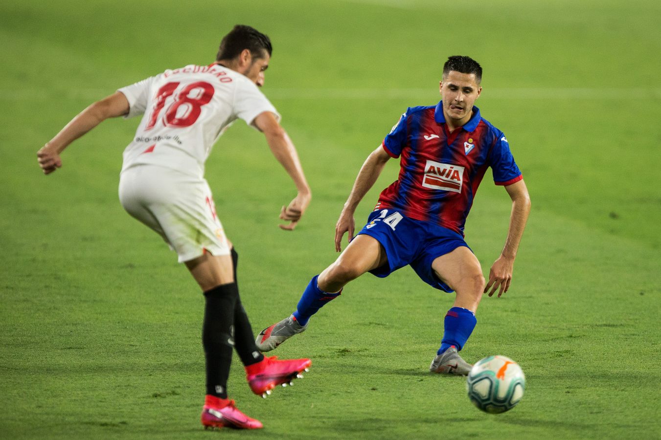 Fotos: Las mejores imágenes del Sevilla - Eibar