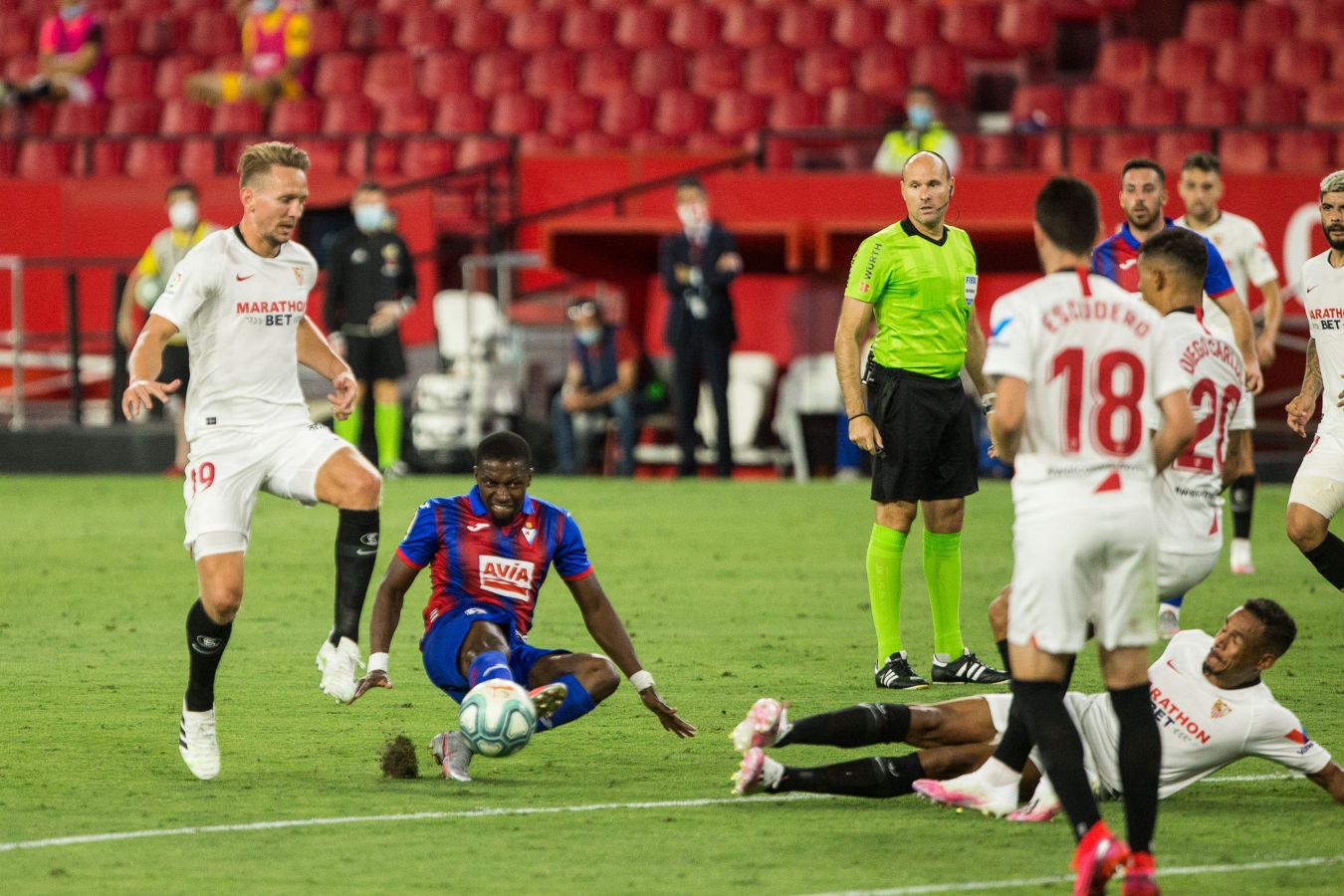 Fotos: Las mejores imágenes del Sevilla - Eibar