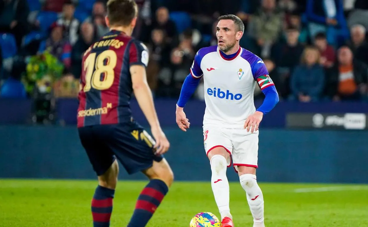 El SD Eibar ha cosechado un empate ante el Levante fuera de casa.