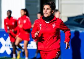 El Eibar aspira a salir con la cabeza alta de su visita al intocable Barcelona