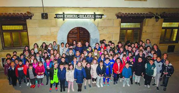 La Tamborrada Infantil de Euskal Billera. 