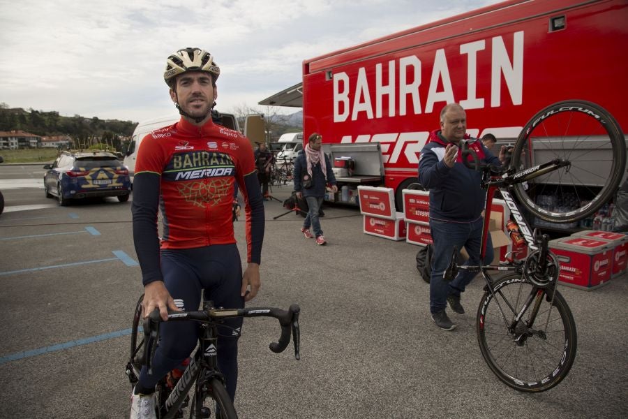 Los equipos de la Vuelta al País Vasco 2018 analizaron el recorrido de la carrera al detalle