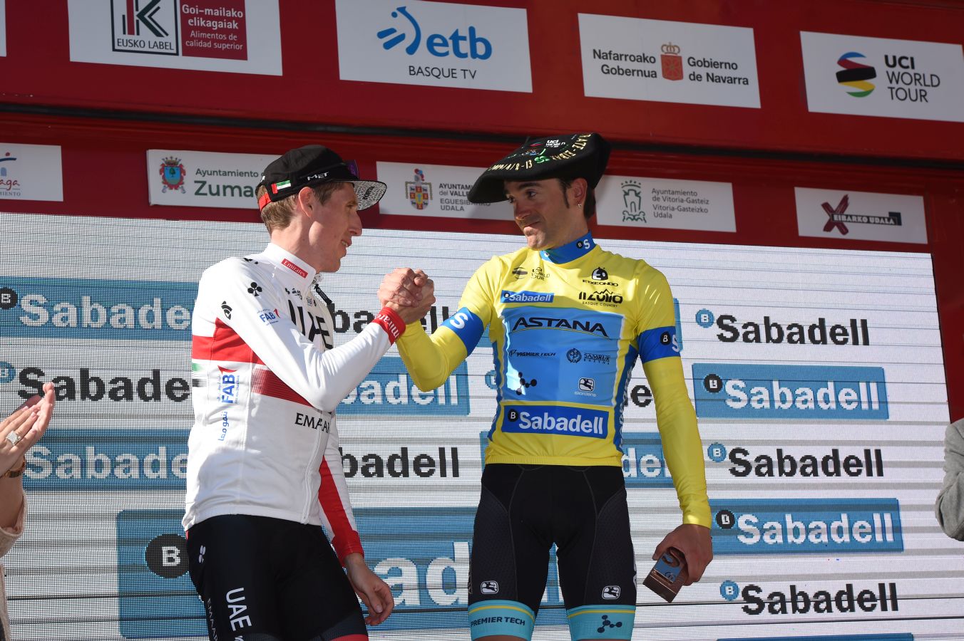 La última etapa de Vuelta al País Vasco, con salida y llegada en Eibar, consta de 118,2 kilómetros y los ciclistas deberán subri seis puetos de montaña.