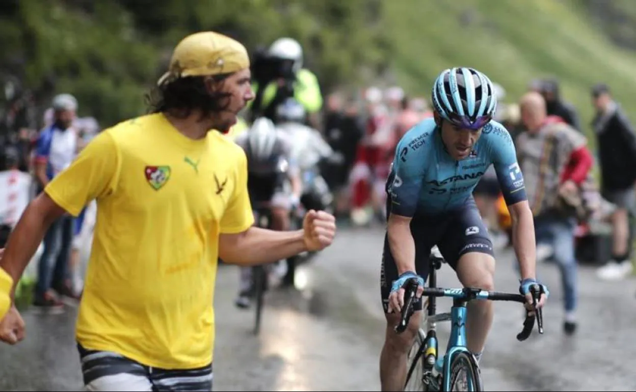 Los Izagirre y Vlasov muestran sus credenciales para la Itzulia