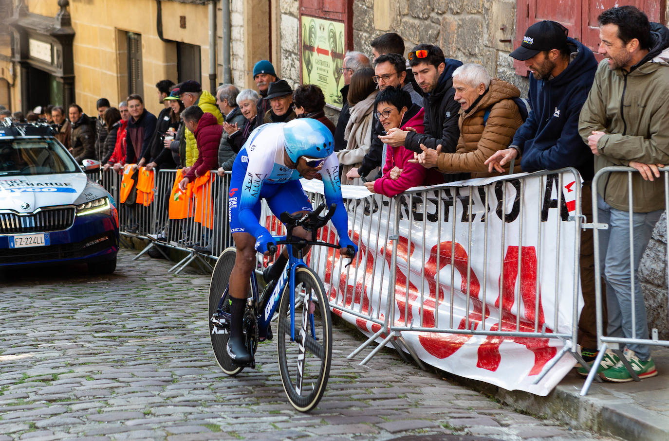 Fotos: Las imágenes de la primera etapa de la Itzulia
