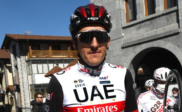 Marc Soler | Ciclista del UAE: «Habrá momentos para todo pero lo primero es ayudar a Tadej Pogacar a ganar su tercer Tour»