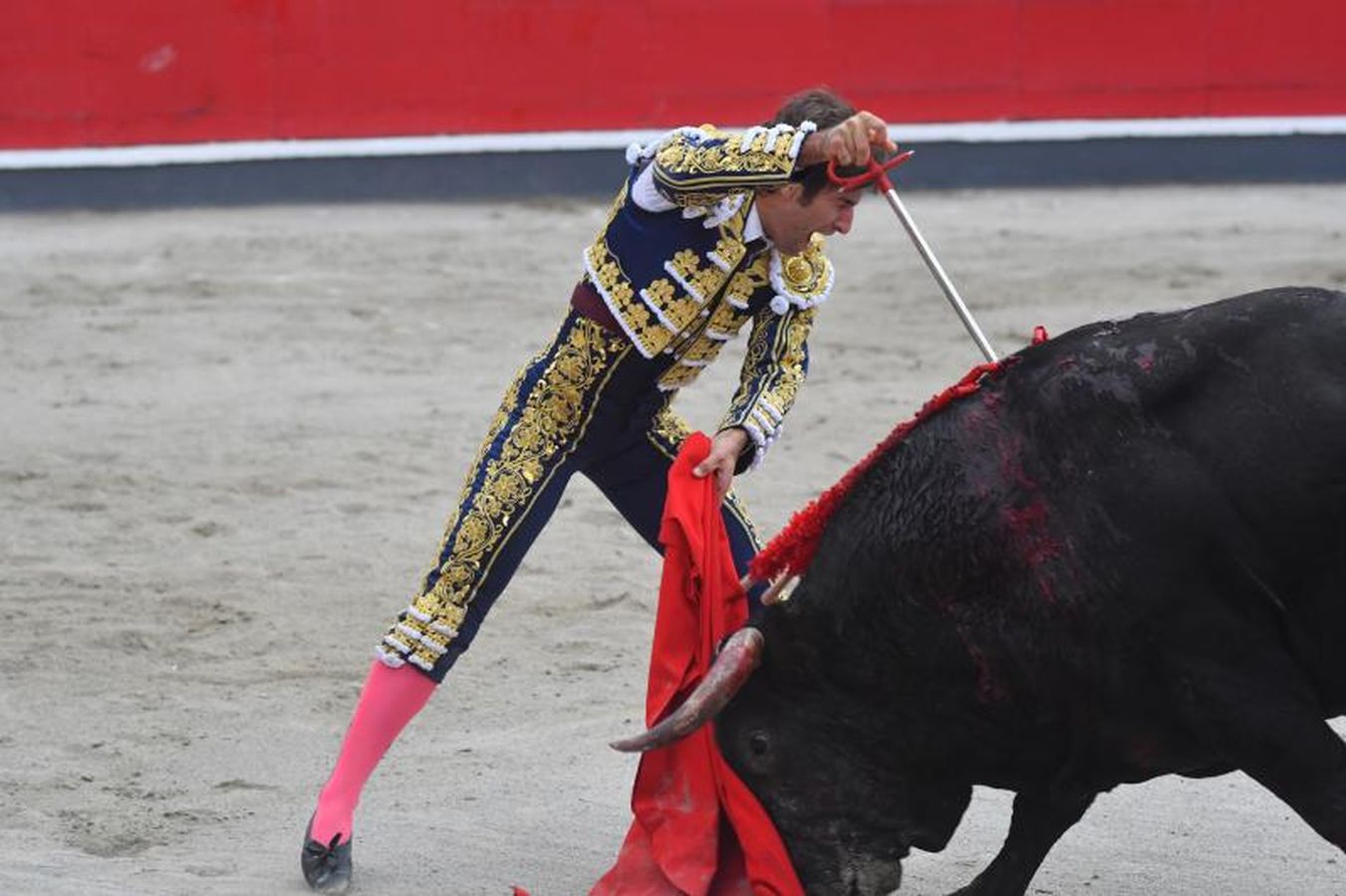 Oreja para &#039;Paulita&#039; en la última corrida de Azpeitia