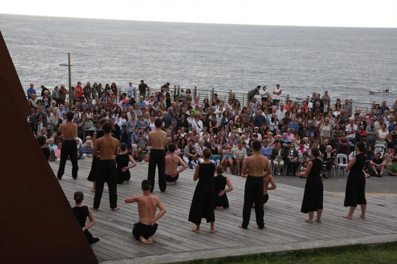 Calles, iglesias y hasta el atarpe de Cáritas han sido los protagonistas del primer día de Quincena Musical en San Sebastián