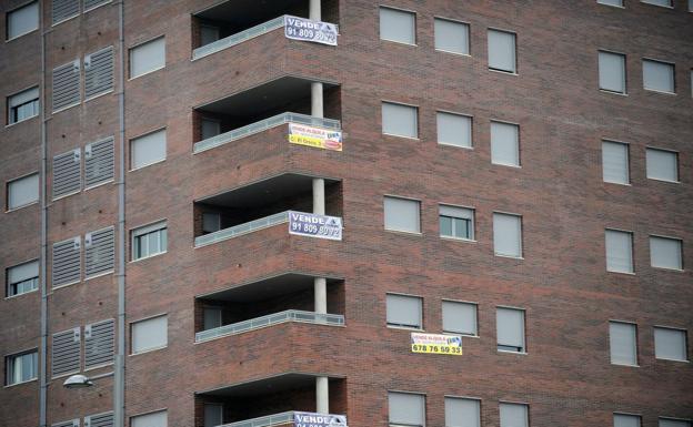 La compraventa de viviendas subió en Euskadi solo el 6% en junio