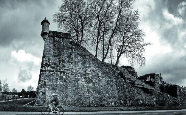 El primer premio de este año en el concurso de fotografía ha sido para 'La muralla'.