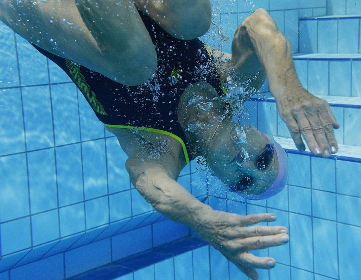 Así lucen los veteranos competidores en el Mundial Máster de Natación que se celebra en Budapest (Hungría).