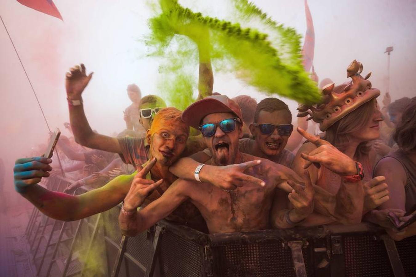  El Sziget Festival es uno de los eventos culturales más grandes de Europa, donde Artistas de más de 52 países reciben cerca de 500 mil visitantes durante los ocho días del evento en Shipyard Island, norte de Budapest (Hungría). 