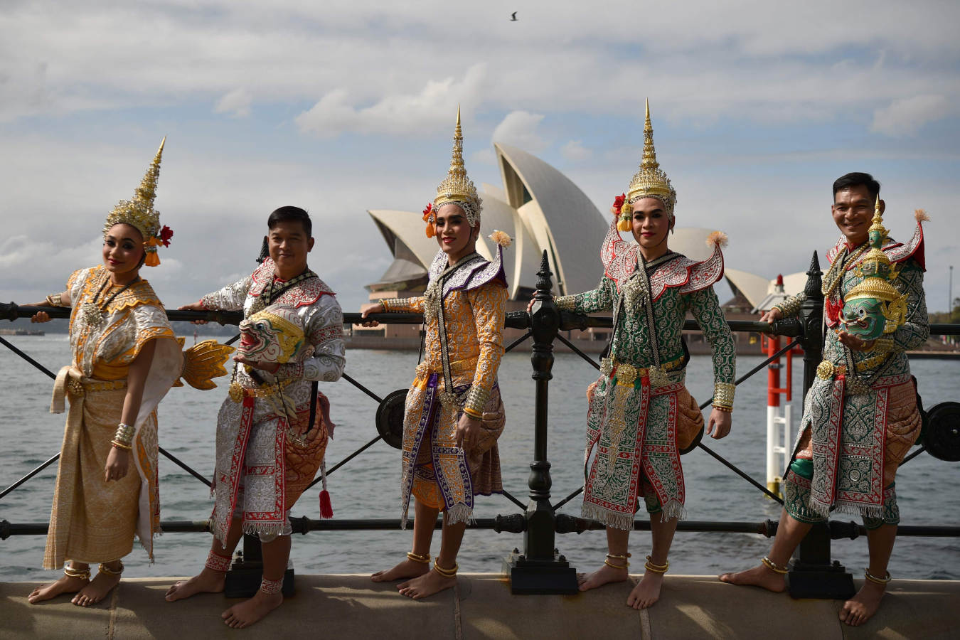 El grupo de danza ha celebrado los 65 años de relaciones bilaterales entre Australia y Tailandia