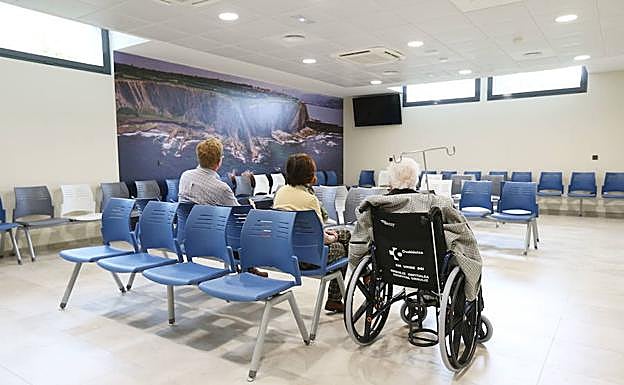 Sala de espera de un hospital.