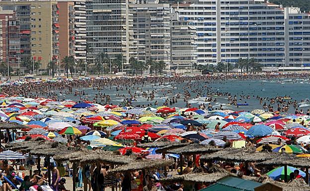 Imagen de la playa de Cullera