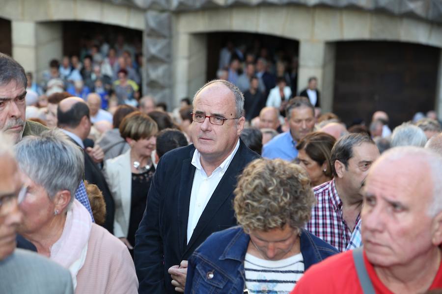 El Santuario de Arantzazu ha acogido este martes por la tarde el último adiós al fraile franciscano Iñaki Beristain, fallecido el lunes a consecuencia de un cáncer.