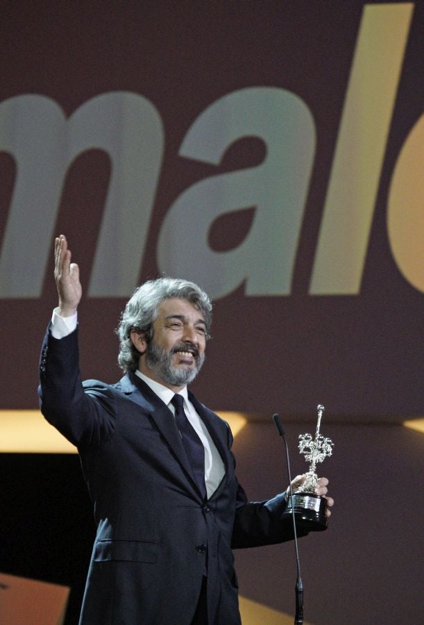 El actor argentino ha querido dedicar el galardón a todos los compañeros de profesión que se han cruzado en su carrera