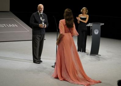 Imagen secundaria 1 - Monica Bellucci: «Me emociona este premio de un festival que respeto tanto»