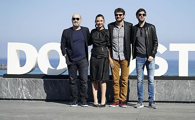 Borja Cobeaga: «Reducir a un terrorista al chiste es una victoria de la sociedad»